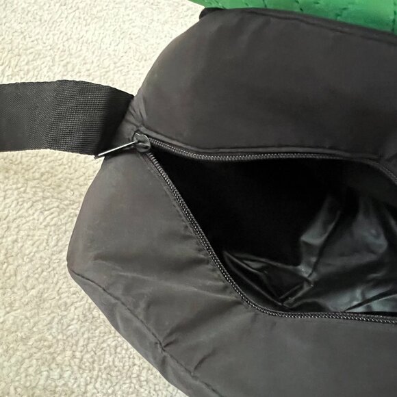 PINK Victoria’s Secret Pineapple Cooler Purse Bag - Picture 5 of 11